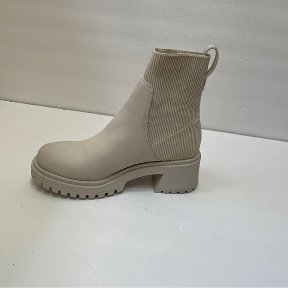 NEW WITHOUT TAGS STEVE MADDEN HOLLEY PLATFORM BOOTS IN BONE….RIGHT BOOT ONLY‎ - Picture 4 of 6